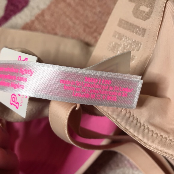 Victoria’s Secret Pink NWT Wear Everywhere Lightly Lined Nude Bra Size 36DD - Picture 9 of 9